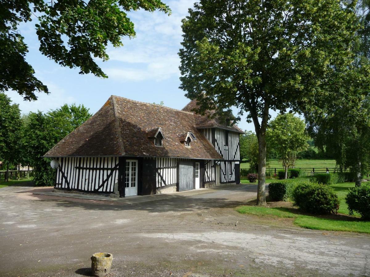 Manoir De Sens Bed & Breakfast Beuvron-en-Auge Exterior photo